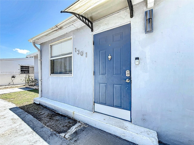 1301 SW 33rd Ter, Fort Lauderdale, FL 33312 - view of property entrance