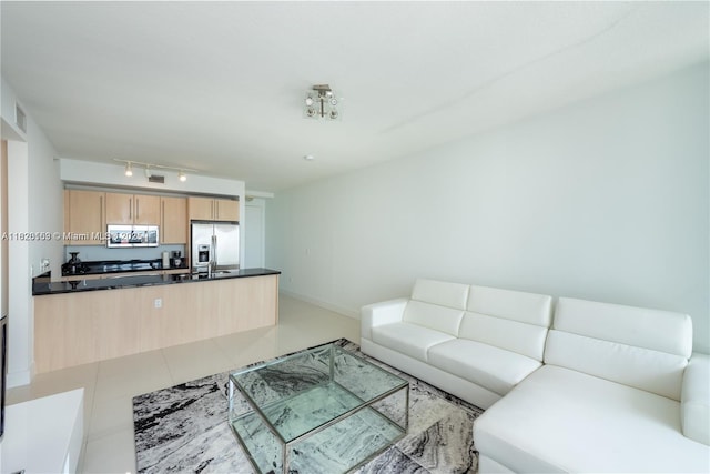 1111 SW 1st Ave Unit 3218-N, Miami, FL 33130 - living room with baseboards
