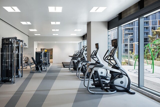 88 SW 7th St Unit 712, Miami, FL 33130 - view of gym