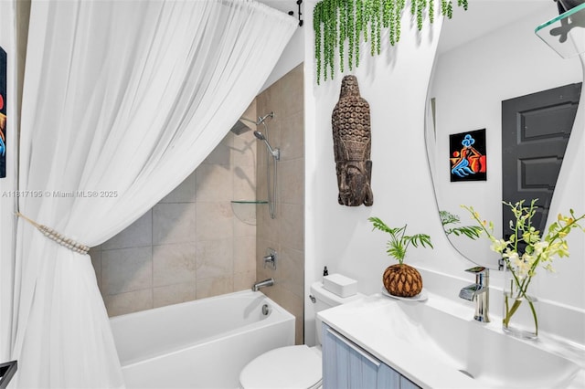 4740 NW 84th Ct Unit 38, Doral, FL 33166 - full bath with shower / tub combo and vanity