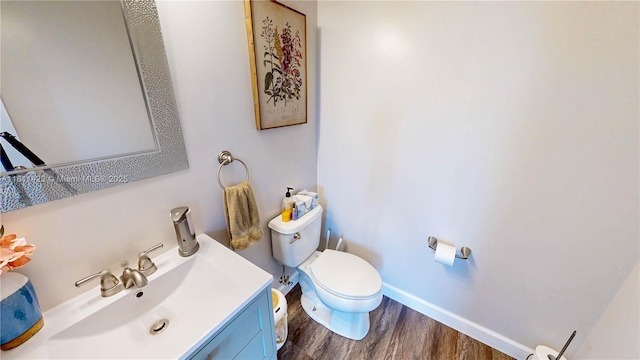 2389 NE 4th St, Homestead, FL 33033 - bathroom with wood finished floors and vanity