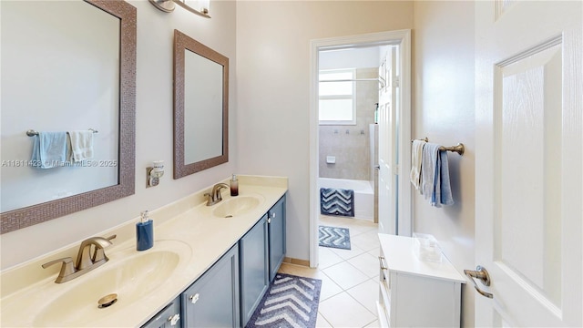 2389 NE 4th St, Homestead, FL 33033 - full bath featuring double vanity and tile patterned floors