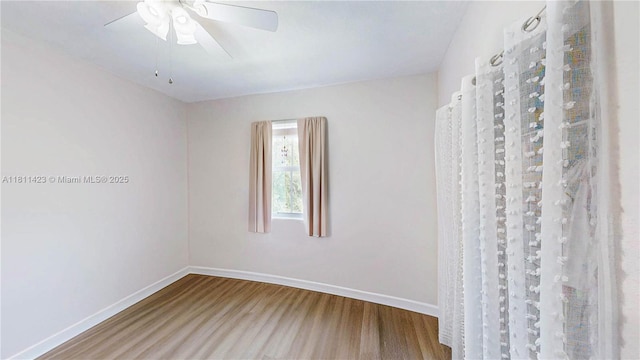 2389 NE 4th St, Homestead, FL 33033 - unfurnished room with wood finished floors and a ceiling fan