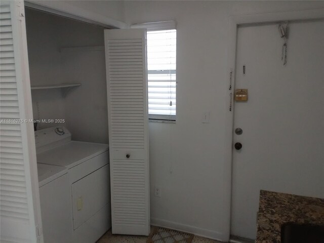 3421 SW 4th St, Miami, FL 33135 - laundry area featuring washer and dryer