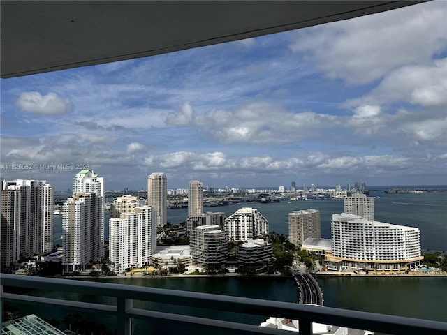 950 Brickell Bay Dr Unit 3710, Miami, FL 33131 - photo 13