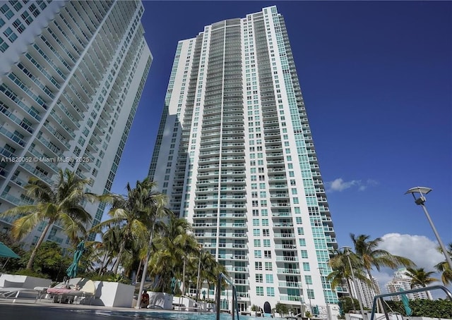 950 Brickell Bay Dr Unit 3710, Miami, FL 33131 - photo 15