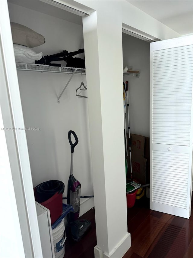 950 Brickell Bay Dr Unit 3710, Miami, FL 33131 - photo 33