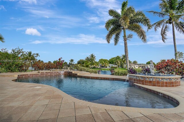 11520 NW 23rd St, Pembroke Pines, FL 33026 - view of outdoor pool
