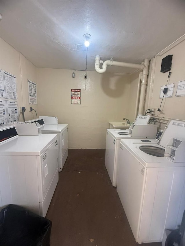 1540 NE 191st St Unit 140, Miami, FL 33179 - shared laundry featuring separate washer and dryer
