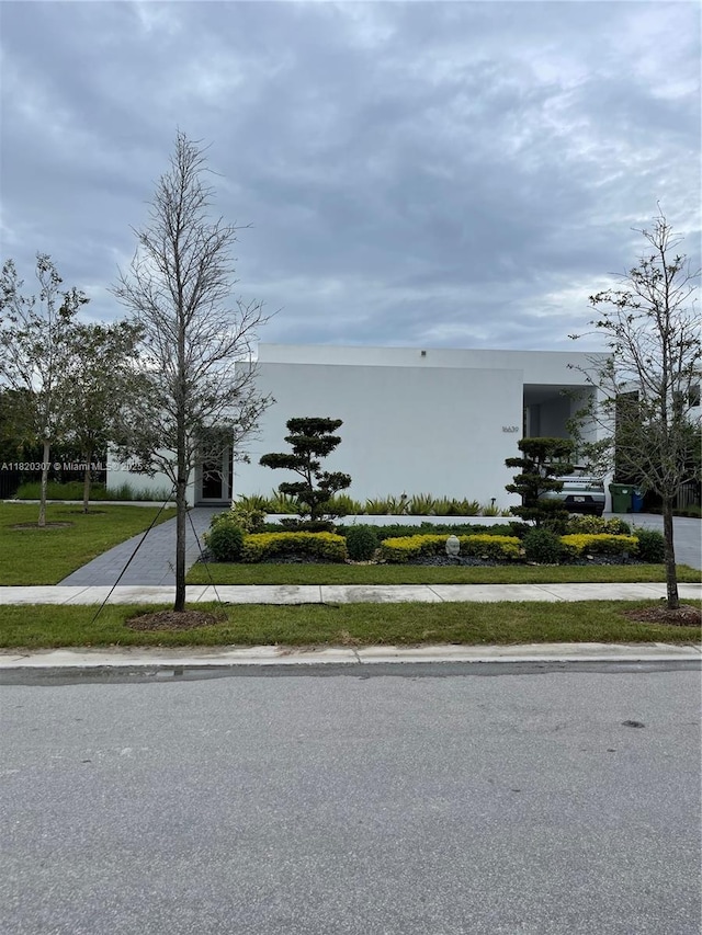 16639 N Botaniko Dr N, Weston, FL 33326 - photo 2