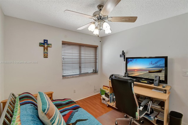 20865 NW 3rd Ln, Pembroke Pines, FL 33029 - office space featuring wood finished floors, ceiling fan, and a textured ceiling