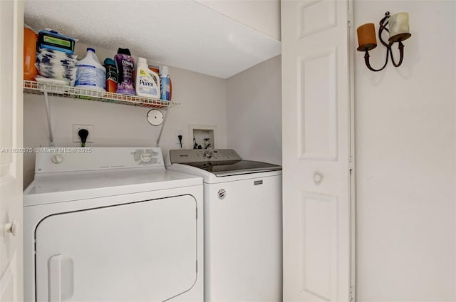 20865 NW 3rd Ln, Pembroke Pines, FL 33029 - laundry area with independent washer and dryer