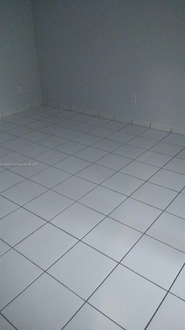 9810 Hammocks Blvd Unit 202, Miami, FL 33196 - view of swimming pool