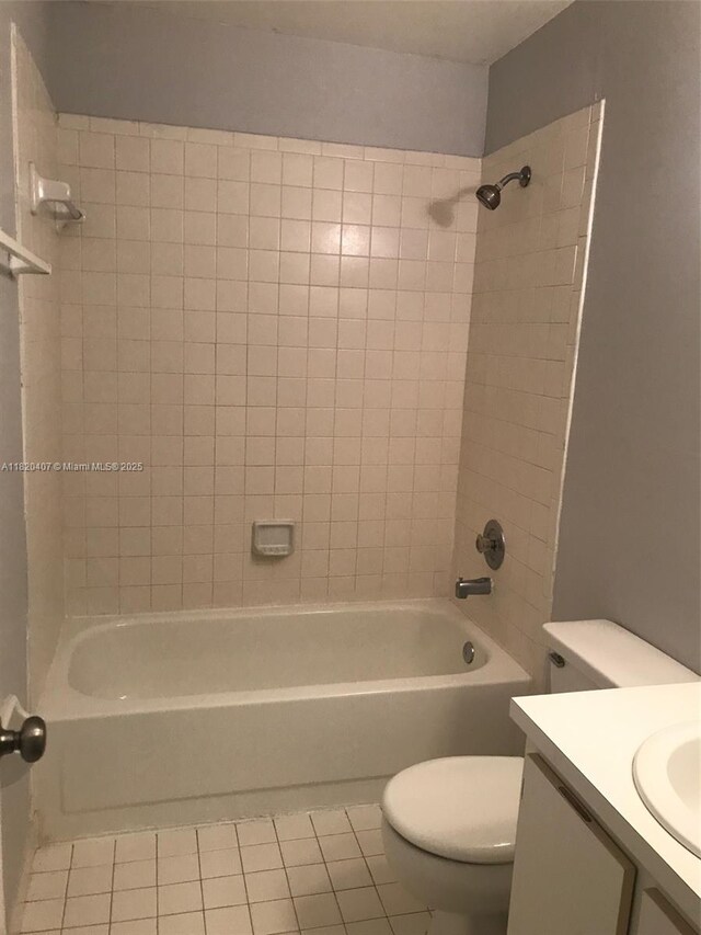 9810 Hammocks Blvd Unit 202, Miami, FL 33196 - full bath featuring vanity, tile patterned flooring, and shower / bath combination