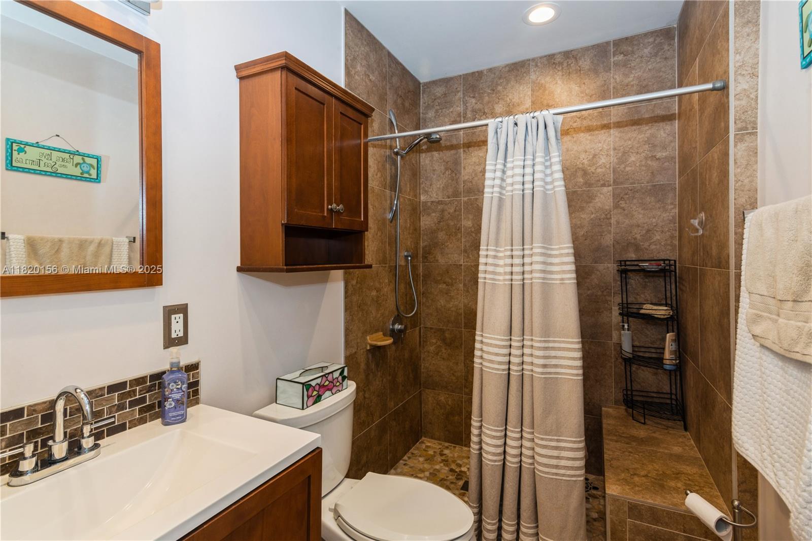 9540 Lisa Rd, Cutler Bay, FL 33157 - photo 18