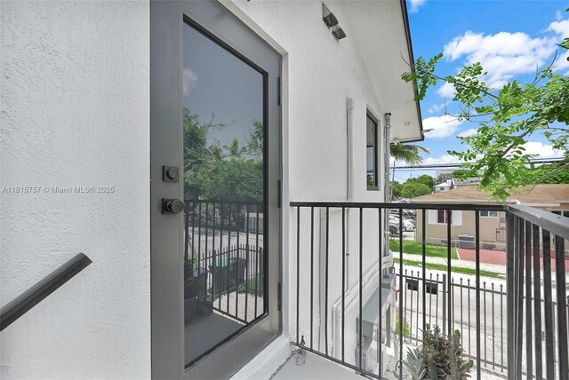 1805 SW 4th St, Miami, FL 33135 - view of balcony