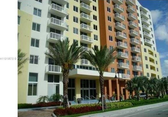 2775 NE 187th St Unit 407, Aventura, FL 33180 - photo 1