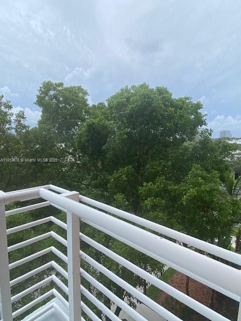 2775 NE 187th St Unit 407, Aventura, FL 33180 - photo 6