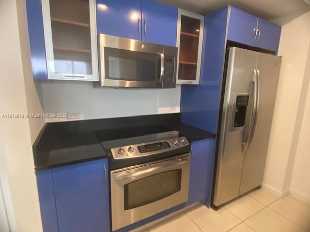 2775 NE 187th St Unit 407, Aventura, FL 33180 - photo 17