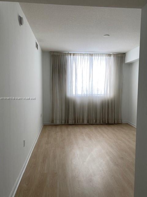 2775 NE 187th St Unit 407, Aventura, FL 33180 - photo 23