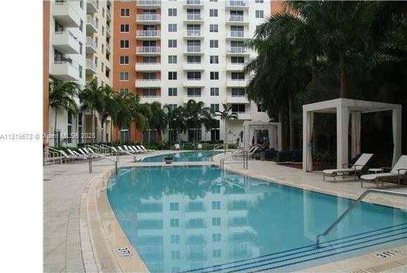 2775 NE 187th St Unit 407, Aventura, FL 33180 - photo 31
