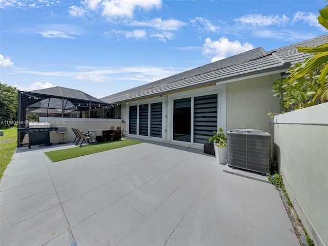 9933 NW 49th Ter, Doral, FL 33178 - view of patio / terrace