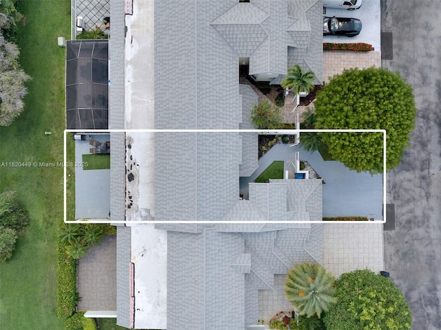 9933 NW 49th Ter, Doral, FL 33178 - aerial view of property and surrounding area featuring property boundaries highlighted