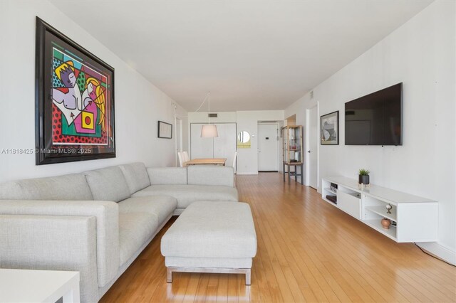 20301 W Country Club Dr Unit 1828, Aventura, FL 33180 - photo 5