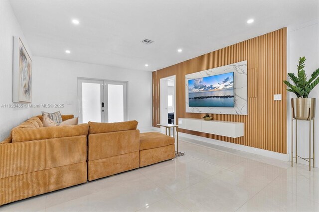 225 NE 150th St, Miami, FL 33161 - photo 9