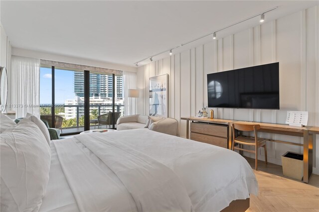 2201 Collins Ave Unit 707, Miami Beach, FL 33139 - photo 6