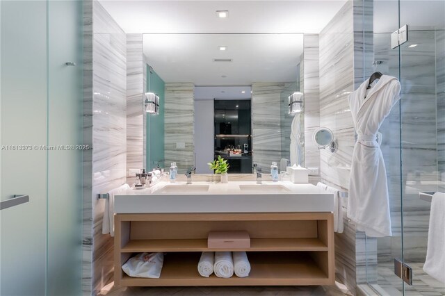 2201 Collins Ave Unit 707, Miami Beach, FL 33139 - photo 9