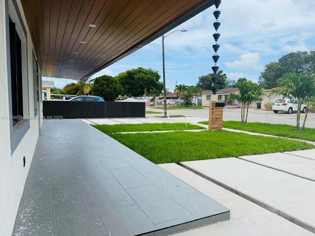 543 E 61st St, Hialeah, FL 33013 - view of patio / terrace