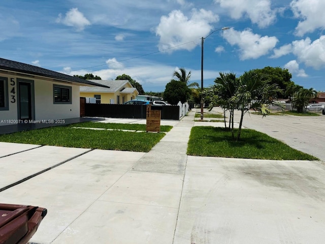 543 E 61st St, Hialeah, FL 33013 - view of yard