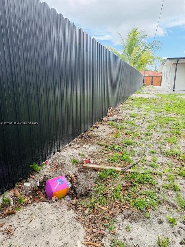 543 E 61st St, Hialeah, FL 33013 - view of yard