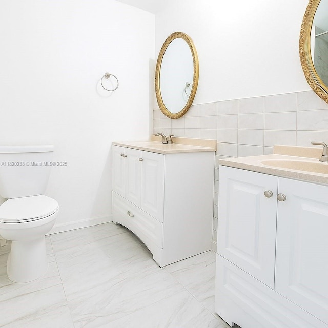 950 NE 199th St Unit 2H, Miami, FL 33179 - photo 14