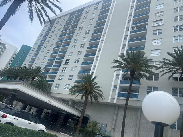 6770 Indian Creek Dr Unit 6D, Miami Beach, FL 33141 - view of apartment building / complex