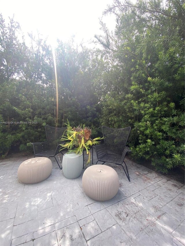 10090 NW 57th St, Doral, FL 33178 - view of patio