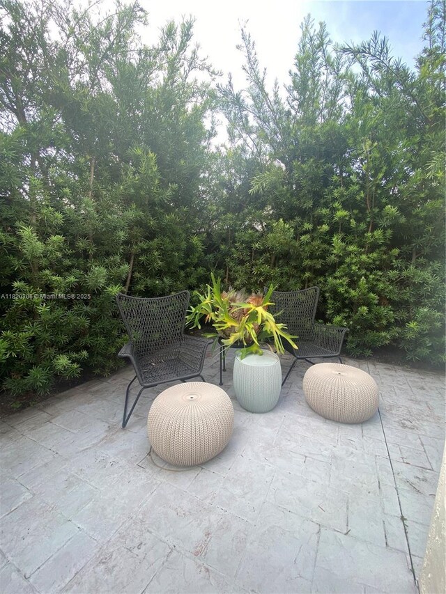 10090 NW 57th St, Doral, FL 33178 - view of patio