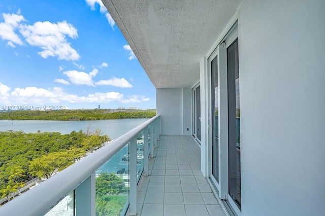 100 Bayview Dr Unit 1223, Sunny Isles Beach, FL 33160 - balcony featuring a water view