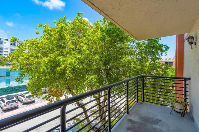 7801 Abbott Ave Unit 307, Miami Beach, FL 33141 - view of balcony