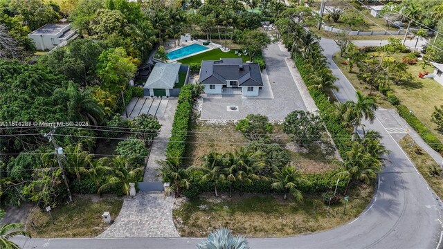 8390 SW 64th St, Miami, FL 33143 - aerial view of property and surrounding area featuring a pool area