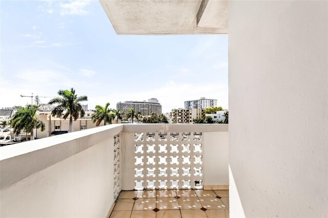 7118 Bonita Dr Unit 405, Miami Beach, FL 33141 - balcony featuring a view of city