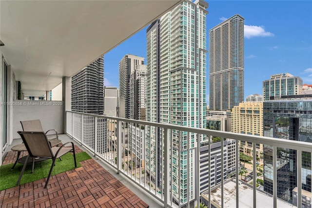 1250 S Miami Ave Unit 2210, Miami, FL 33130 - balcony with a city view