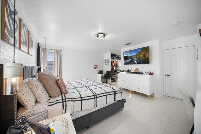 15872 NW 21st St, Pembroke Pines, FL 33028 - bedroom with a desk