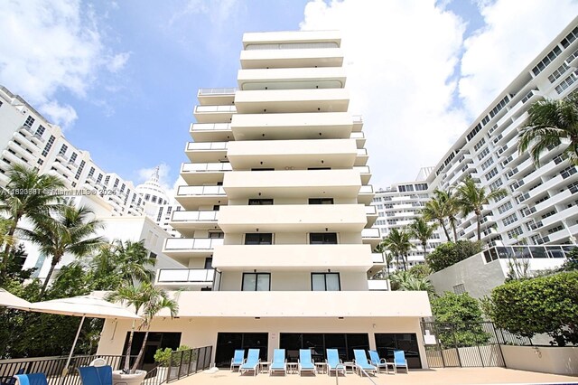 1621 Collins Ave Unit 302, Miami Beach, FL 33139 - photo 18