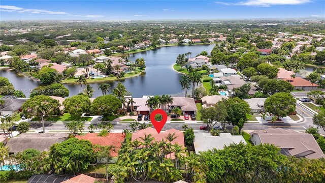 10257 SW 12th St, Pembroke Pines, FL 33025 - photo 3