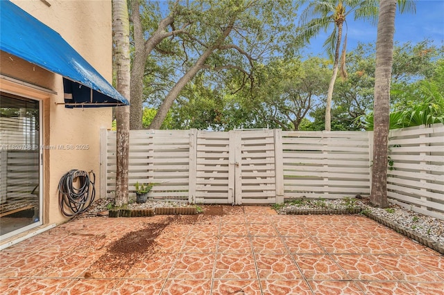 14388 SW 96th Ln, Miami, FL 33186 - view of patio