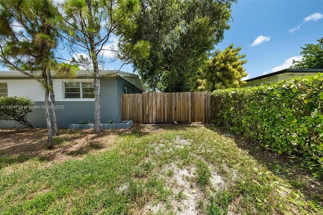 9221 SW 167th Ter, Palmetto Bay, FL 33157 - view of yard