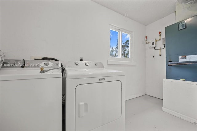 18125 Wintergarden Ave, Port Charlotte, FL 33948 - laundry area featuring washing machine and dryer