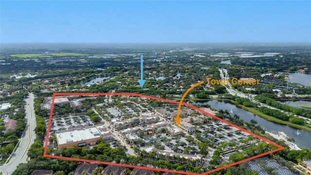 1971 Landing Way, Weston, FL 33326 - aerial view of property and surrounding area featuring property parcel outlined and a nearby body of water